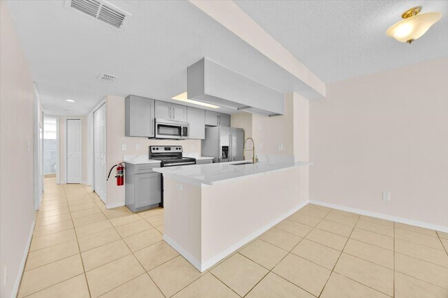 Photo - 2035 Royal Bay Blvd Unit 47