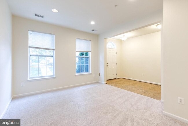Photo - 1308 Ray Ln