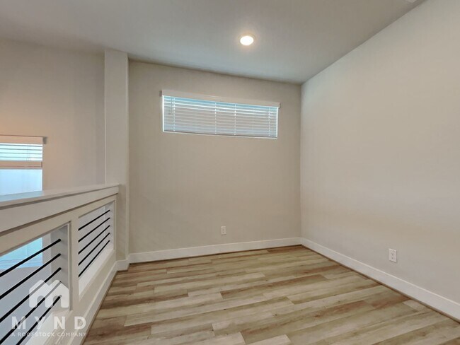 Photo - 8851 Oakland Rd