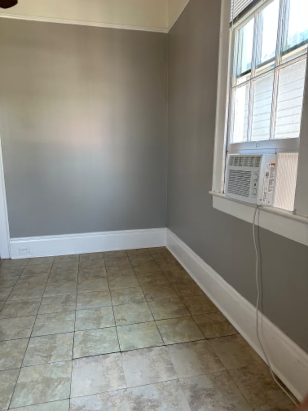 Photo - 922 N Roman St