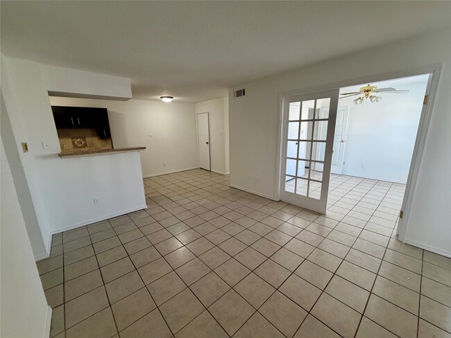 Building Photo - 2750 Holly Hall St Unit 1204