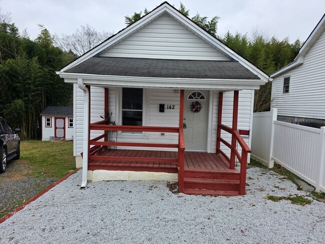 Photo - Charming 1 Bedroom Home Near Downtown Mount Airy