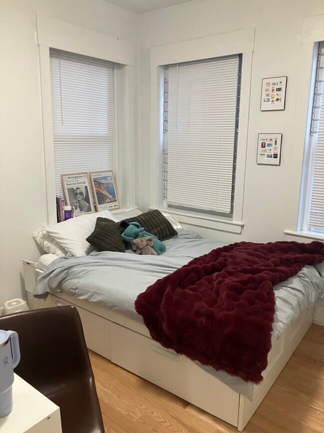 Photo - 64 Hemenway St Unidad 11