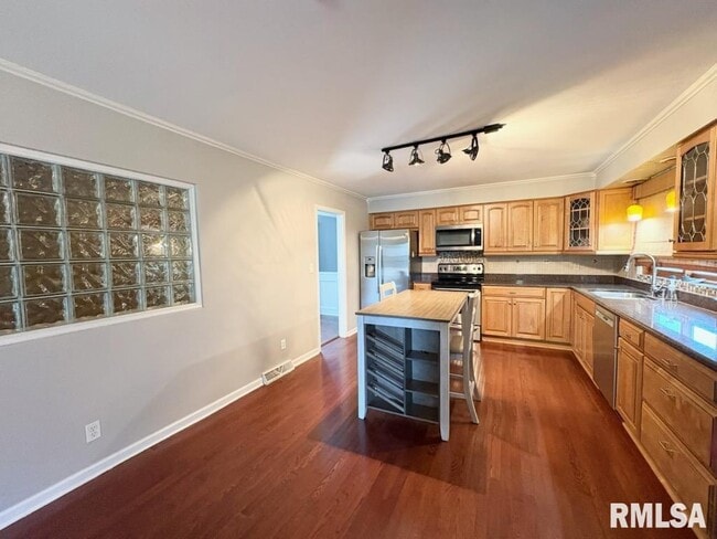 Photo - 6891 N Fox Point Dr