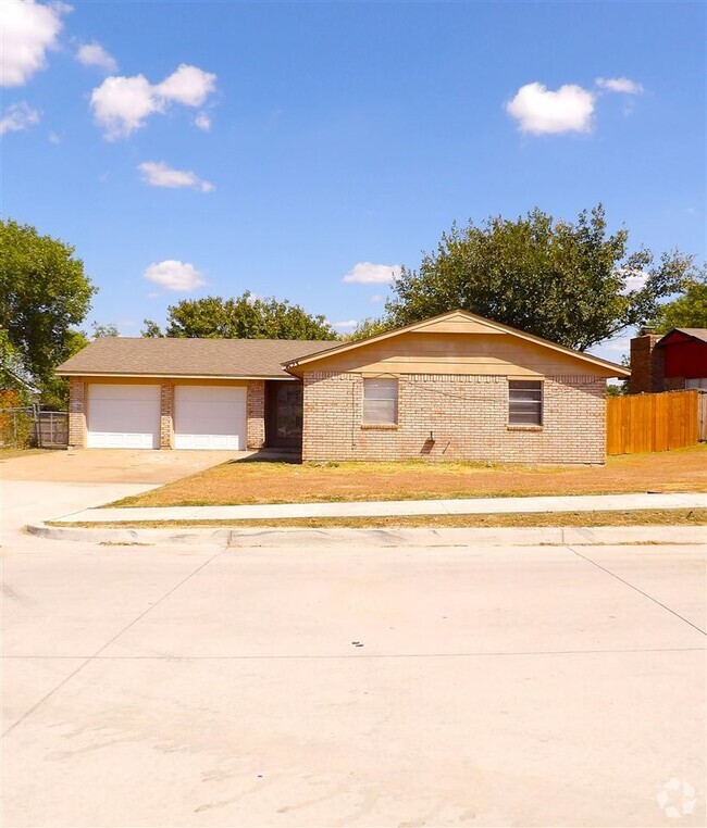 Building Photo - 2623 NW 78th St Rental