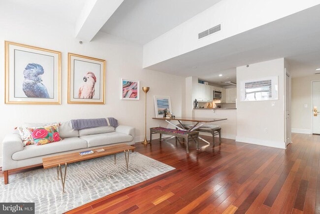 Photo - 1500 Chestnut St Unidad 12C