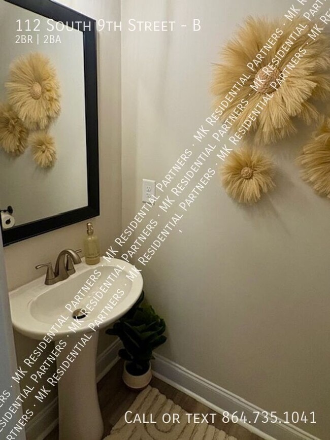 Photo - 112 S 9th St Unit B