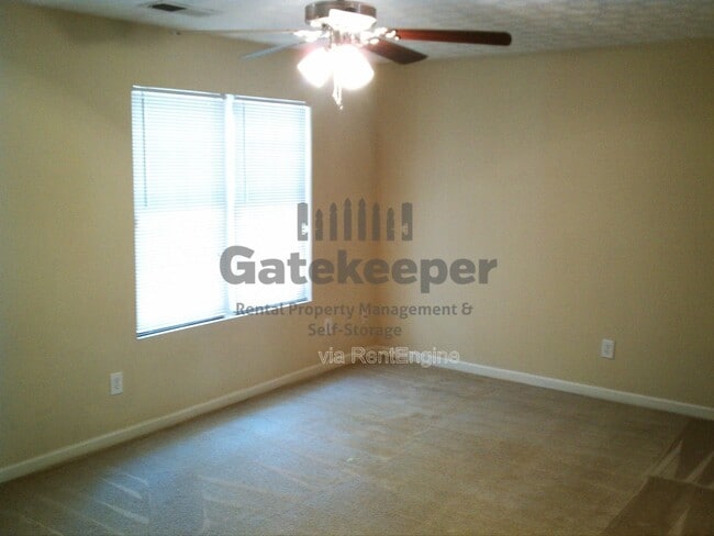 Photo - 8422 Carlington Ln