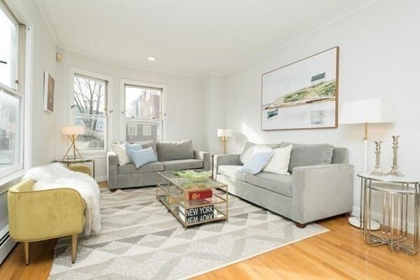 Living Room - 1431 Cambridge St Condo Unit 1