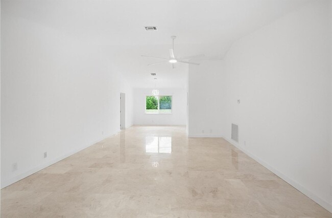 235 NW 3rd Ct