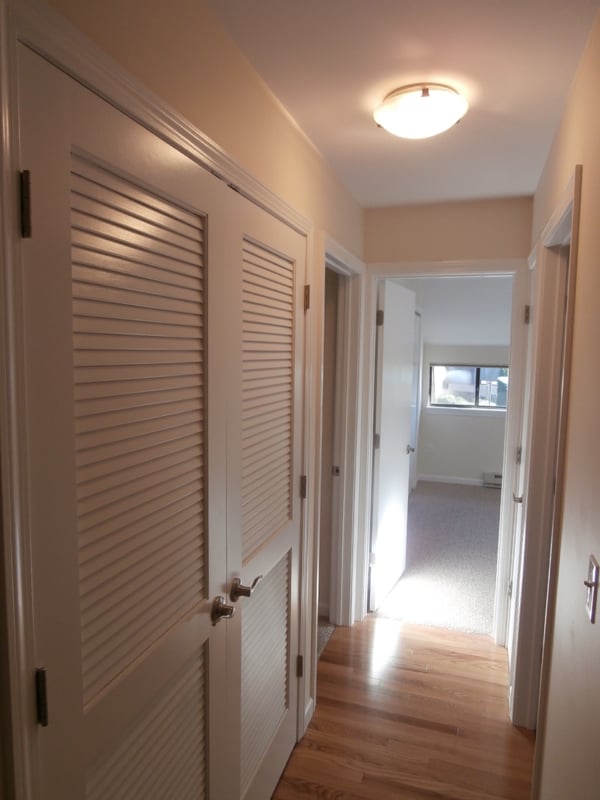 Photo - 38 Great Meadow Ln