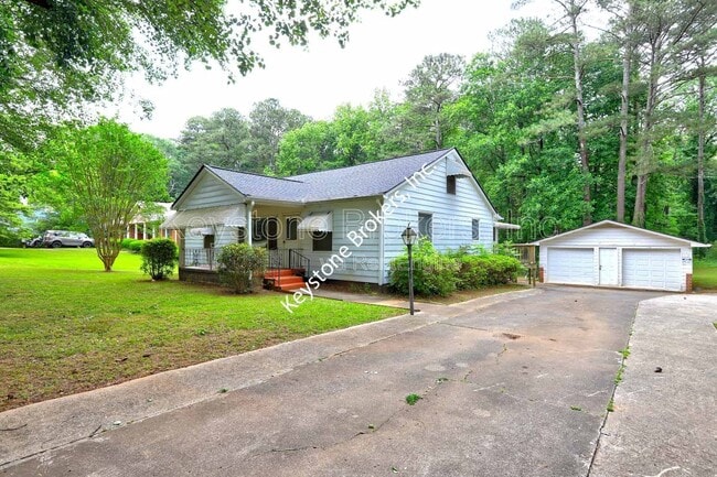 Building Photo - 3274 Harris Dr