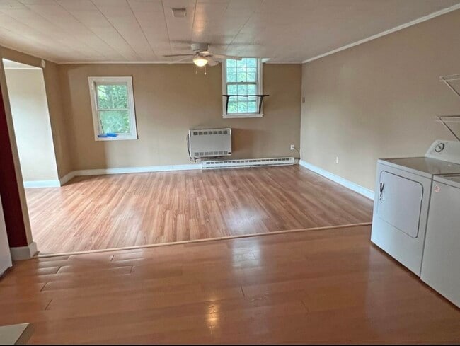 Photo - 103 US Route 1 Unit #3upstairs