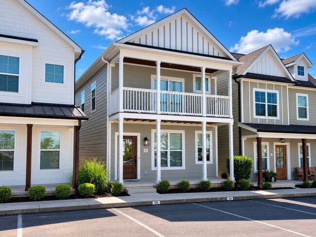 Building Photo - Luxury 4-Bedroom Home with Resort-Style Pool Access Near Tennessee Tech