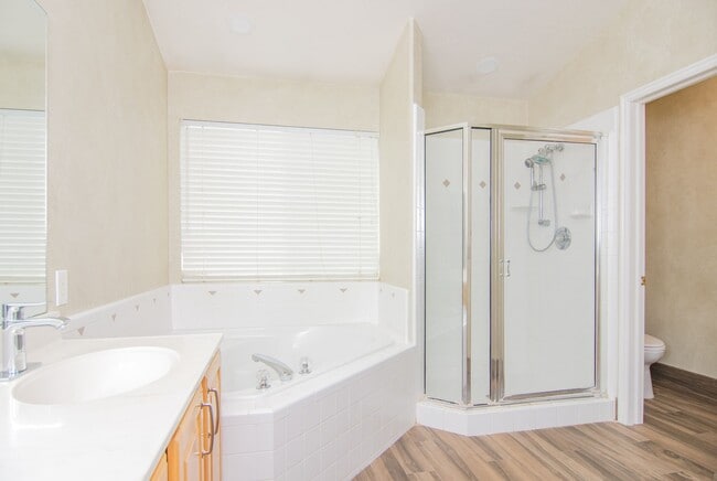 Photo - Gorgeous Bountiful Home w/ Solar & 3 Car Garage