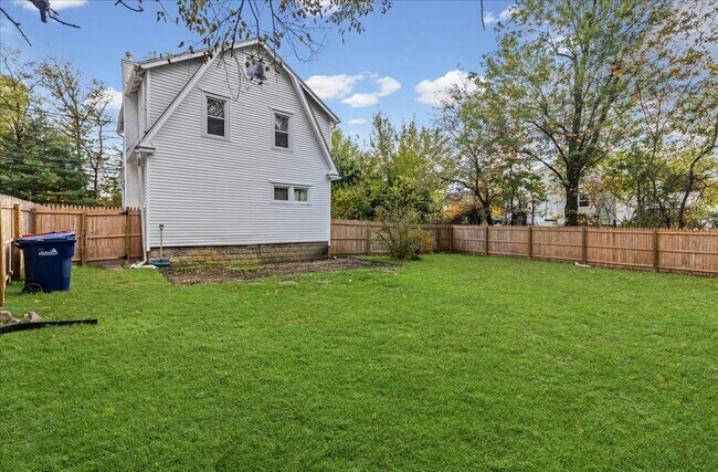 Photo - 122 W Somerdale Rd