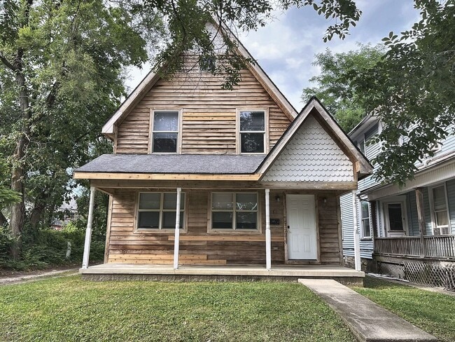Photo - 4 Bed / 2 Full Bath Two-Story Home — Covered Front Porch, Detached Garage, Central Air