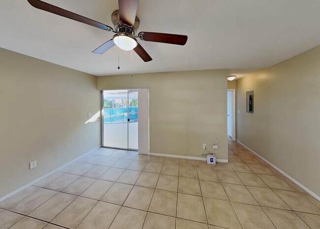 Photo - 3300 N 46th Ave