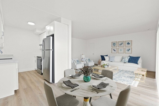 Photo - 343 Palos Verdes