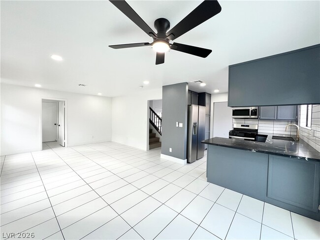 Building Photo - 4580 Allenford Dr