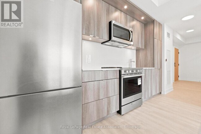Photo - 25 Cordova Ave Unit 1812