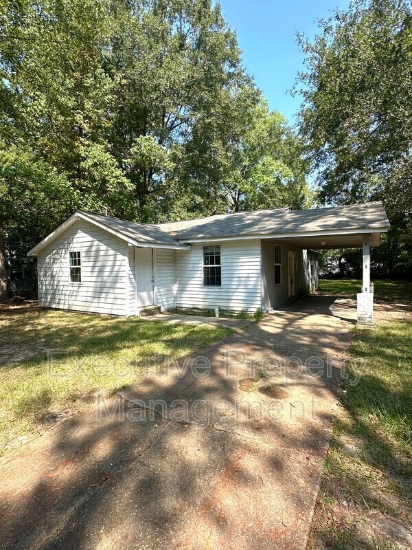 Building Photo - 25 Davis Dr Rental