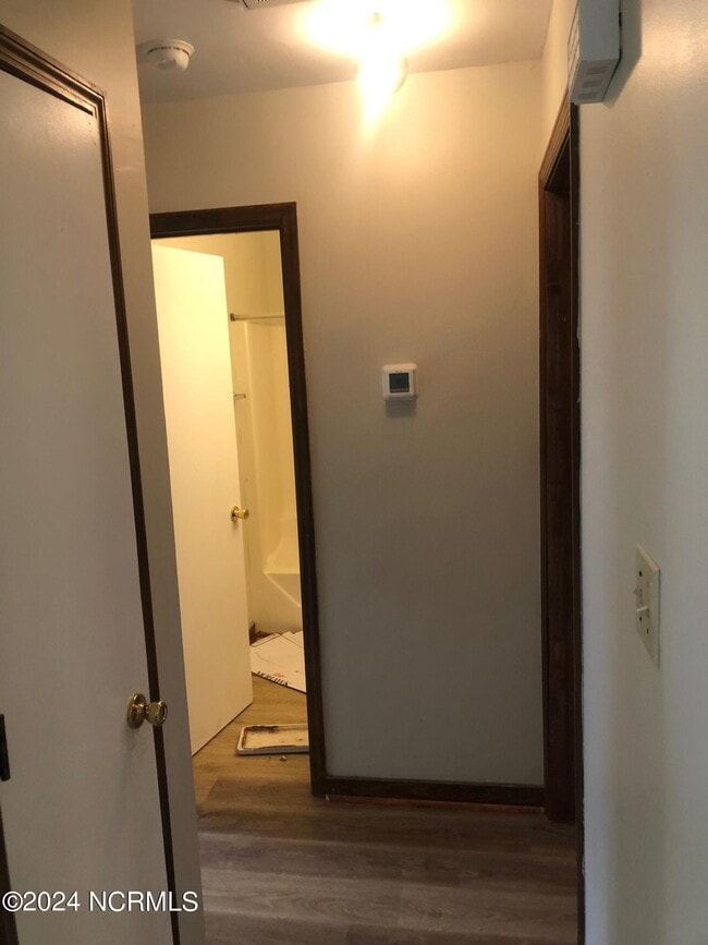 Photo - 202 Cedar Ridge Ln