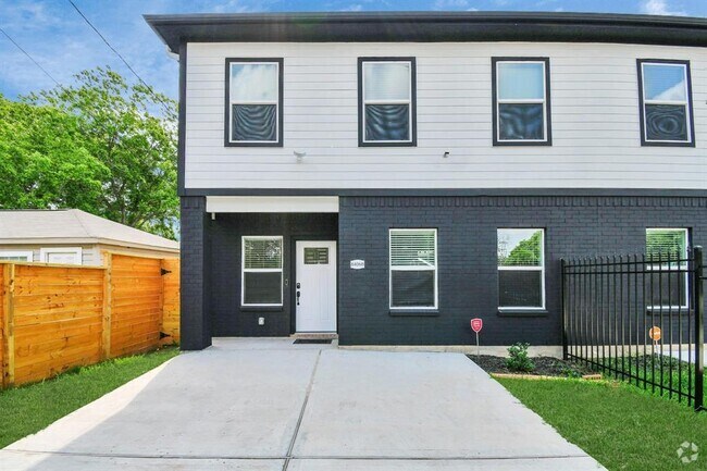 Building Photo - 8406 Parnell St Unit B Rental