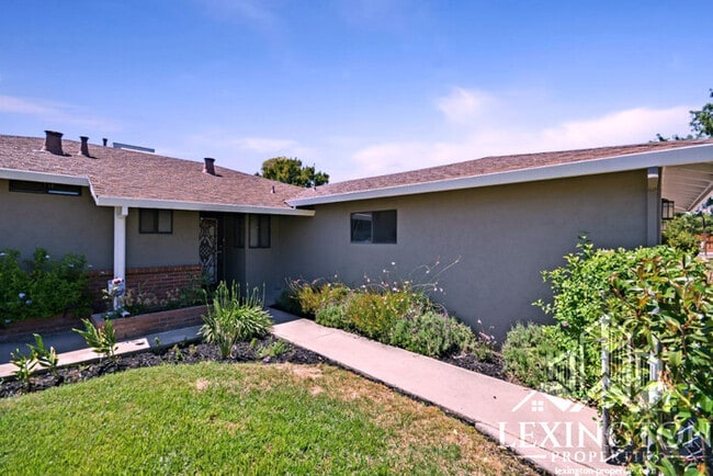 Photo - Beautiful, 3BD/2BA, Home available in Sacramento off Madison Ave. and Auburn Blvd.
