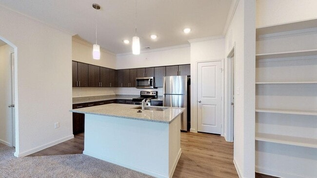 Photo - 13838 The Lakes Blvd Unit A1