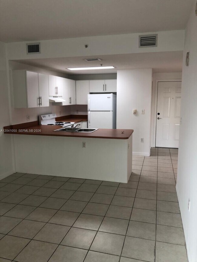 Photo - 3410 Coral Way Unit 407