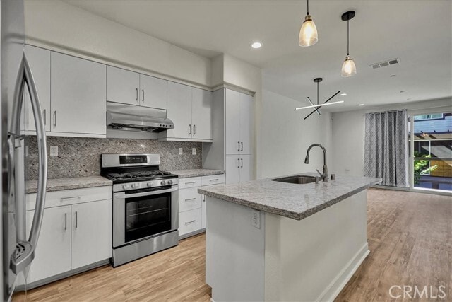 Building Photo - 9042 Garvey Ave Unit 14