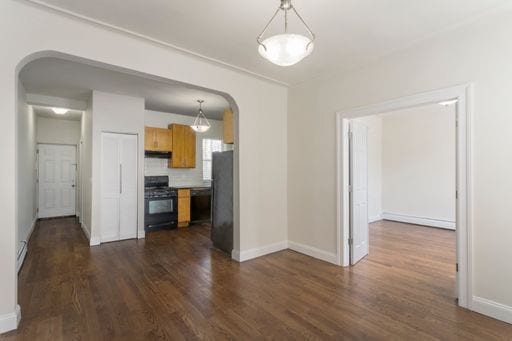 Photo - 251 Beacon Ave