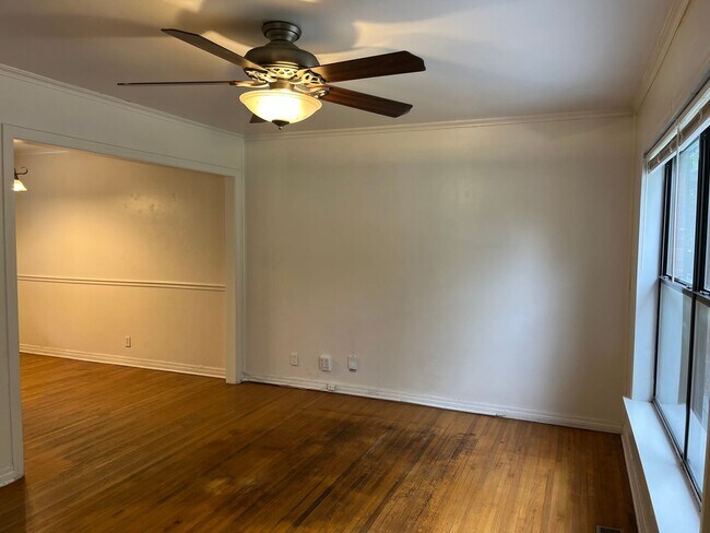 Photo - Charming 1950's midtown bungalow near 41st and Peoria