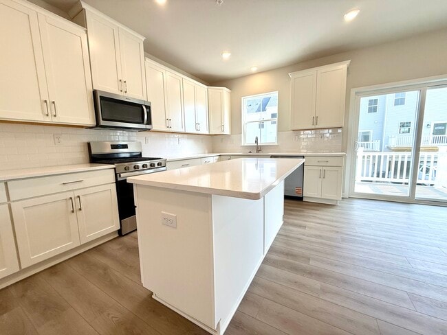 Photo - 1289 Fillmore St