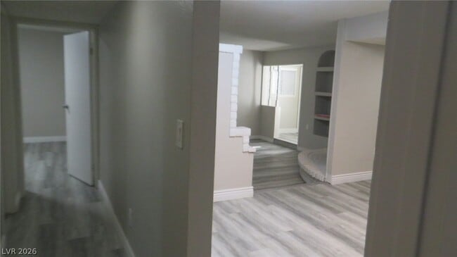 Photo - 5844 Willard St