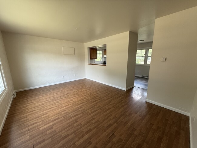 Photo - 207 N Central Ave