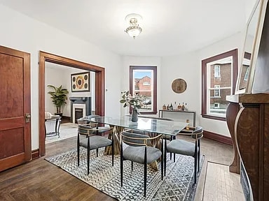 Photo - 402 E 18th St