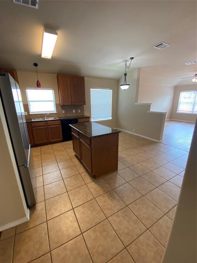 2307 Paradise Ridge Dr