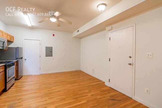 Photo - 2 Bed Spruce Hill Apartment Unit 2