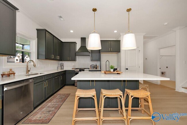 Photo - 101 Stenness Br