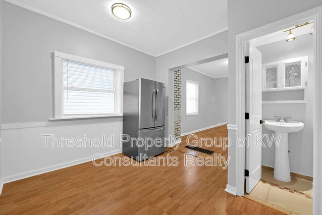 Photo - 342-344 East Morrill Avenue - 344