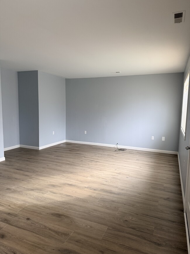 Photo - 23812 Columbus Ave