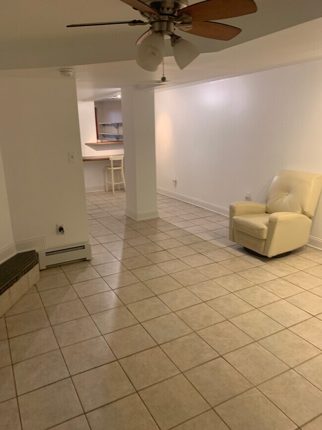 Photo - 1712 Euclid St NW Apartment Unit 1712 b Euclid Street NW