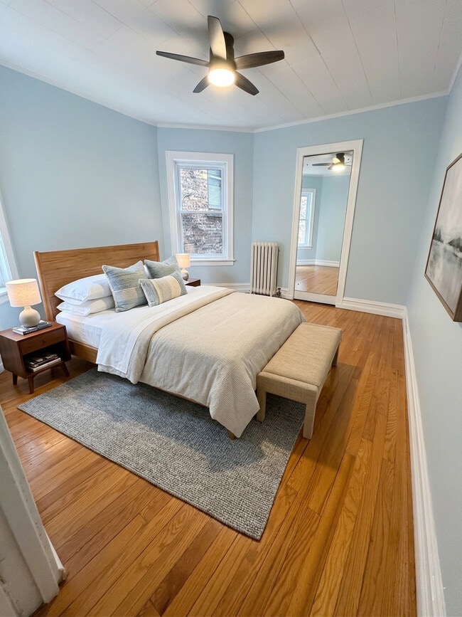 Photo - 6246 N Oakley Ave