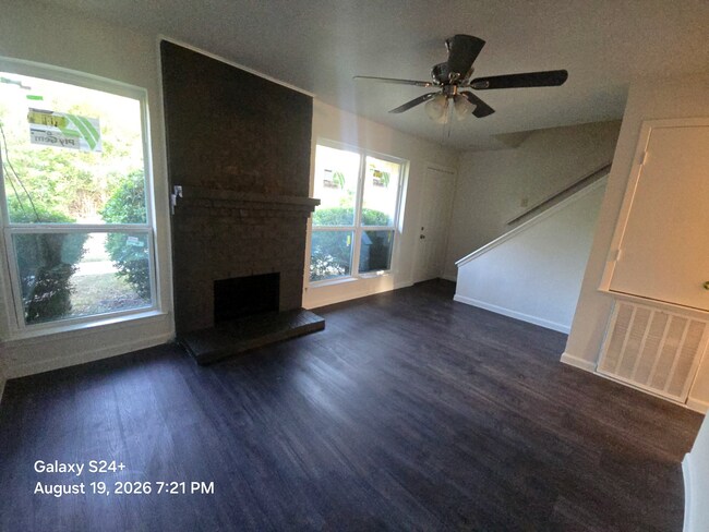 224 Rolling Hills Pl