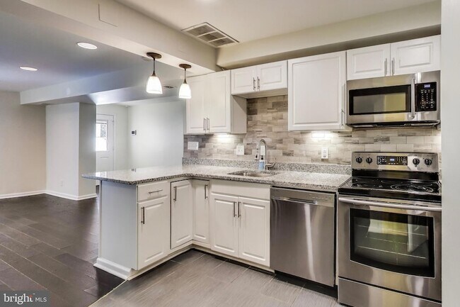 Photo - 1625 S Street NW Unit 1
