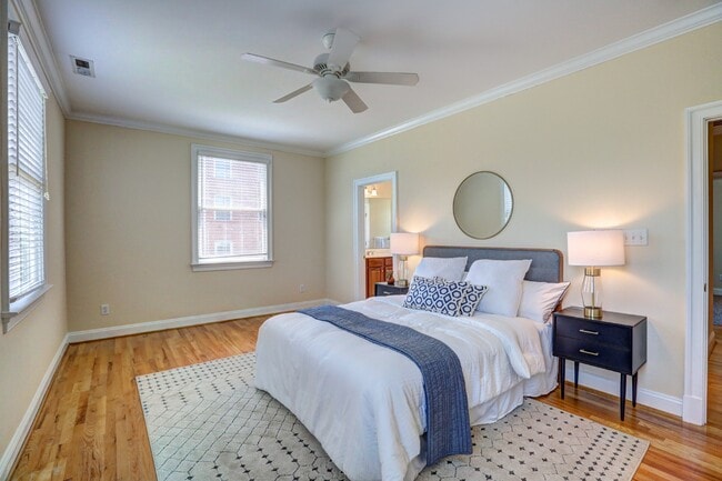 Photo - 1919 E Broad St