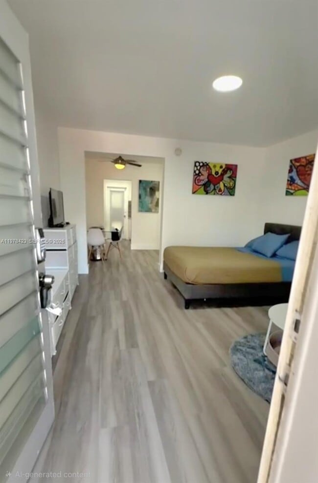 Building Photo - 761 Euclid Ave Unit 4