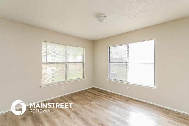 Photo - 7330 Shadow Trail